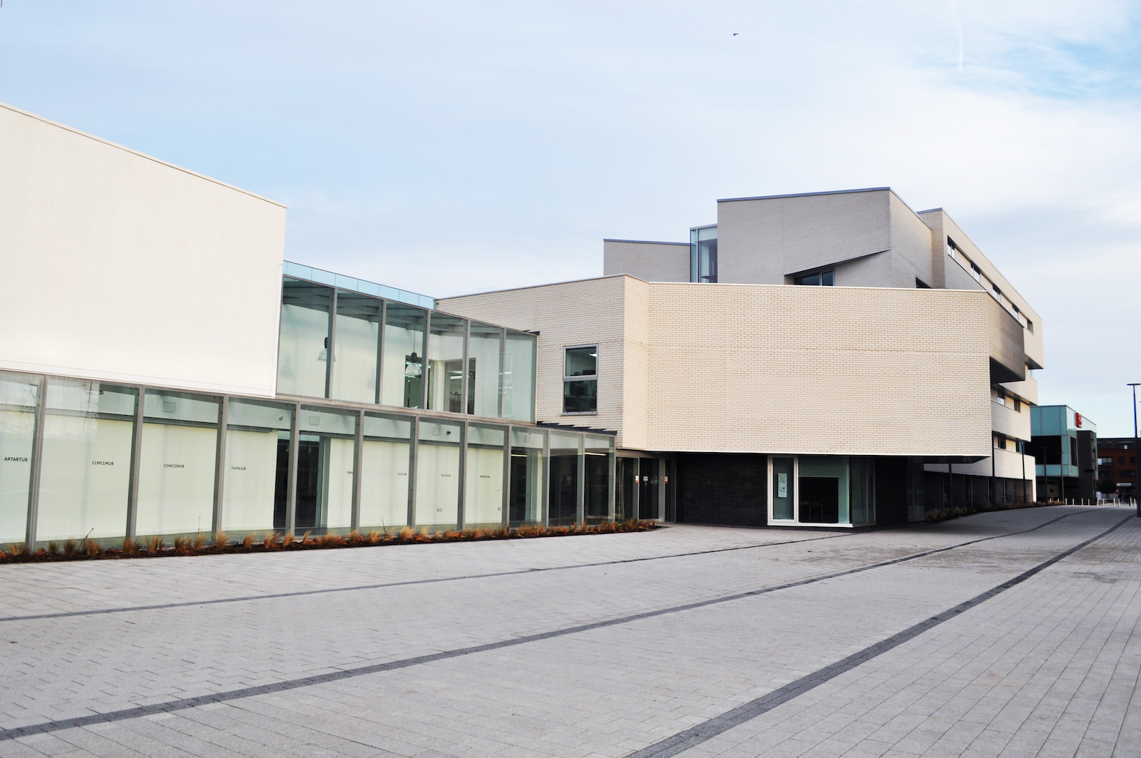 external view of the minimal art architecture design building of the university of lincoln